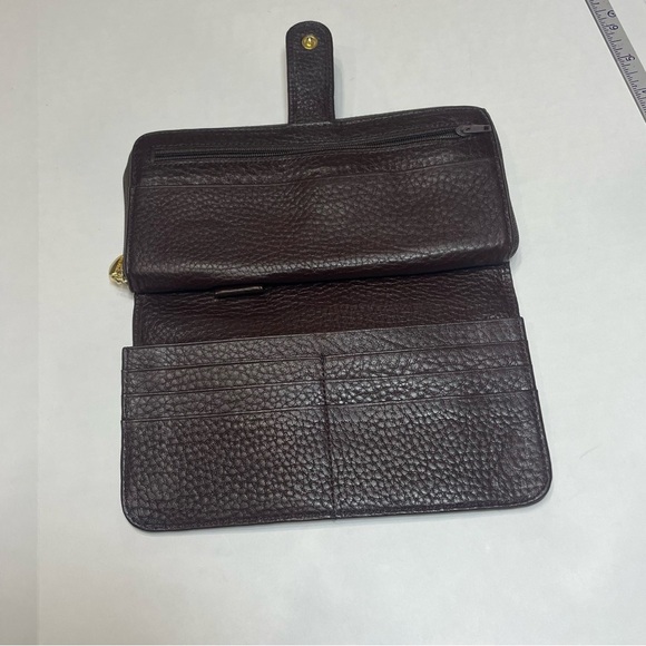 Stone Mountain checkbook, wallet style purse. See pictures for size. Gently used - Picture 5 of 9